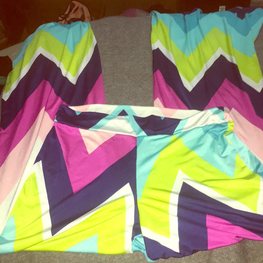 Color pants